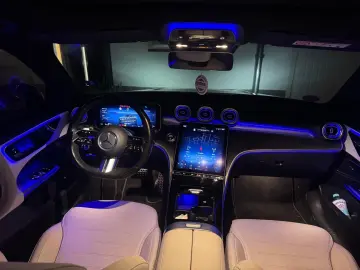 MERCEDES-BENZ C 220 d AMG-Line~Night-Paket Panorama