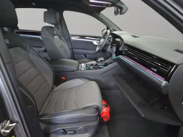VW Touareg R-Line BlackStyle TDI