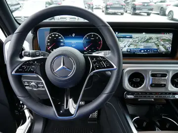 MERCEDES-BENZ G 450 d EXCLUSIVE DISTR. 360 KAM AHK MULTIBEAM
