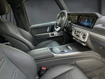 MERCEDES-BENZ G 450 d AMG Standh. AHK Burm. Schiebed…