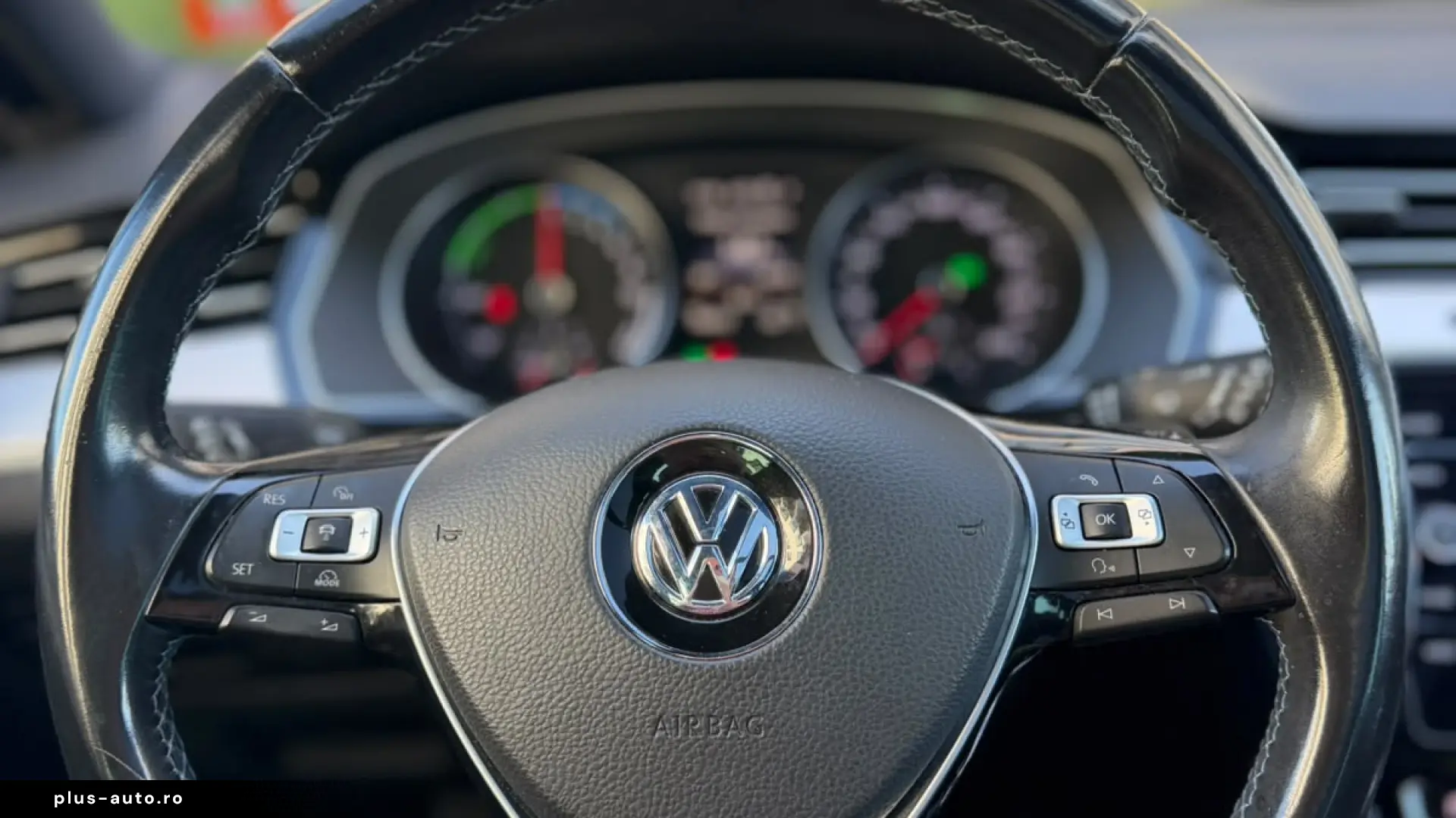 VOLKSWAGEN PASSAT B8 GTE