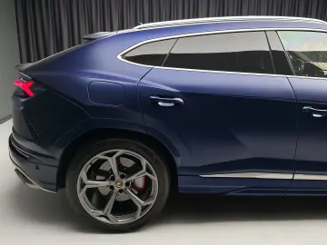 Lamborghini Urus Performante