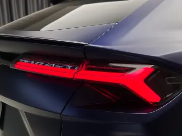 Lamborghini Urus Performante