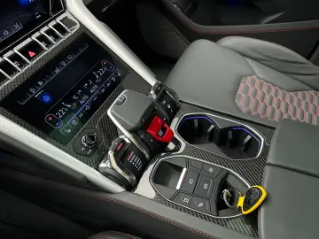 Lamborghini Urus Performante