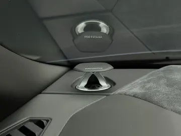 Lamborghini Urus Performante