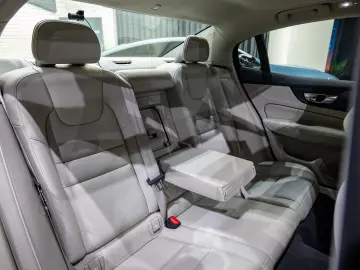 Volvo S60 B4