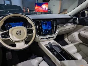 Volvo S60 B4