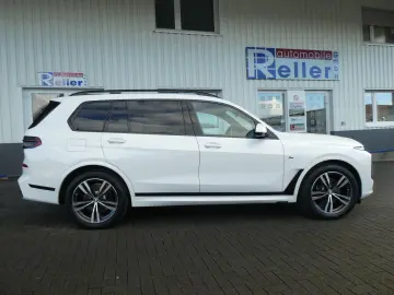 BMW X7 xDrive40d M Sport Pro 360  • HUD • PANO