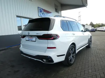 BMW X7 xDrive40d M Sport Pro 360  • HUD • PANO