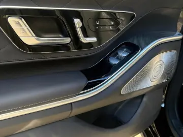 Mercedes S680 GUARD VR10  Original Factory VR10 Guard