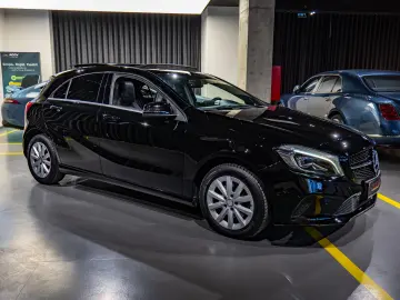 Mercedes-Benz A 200d LED ILS  Panoramic