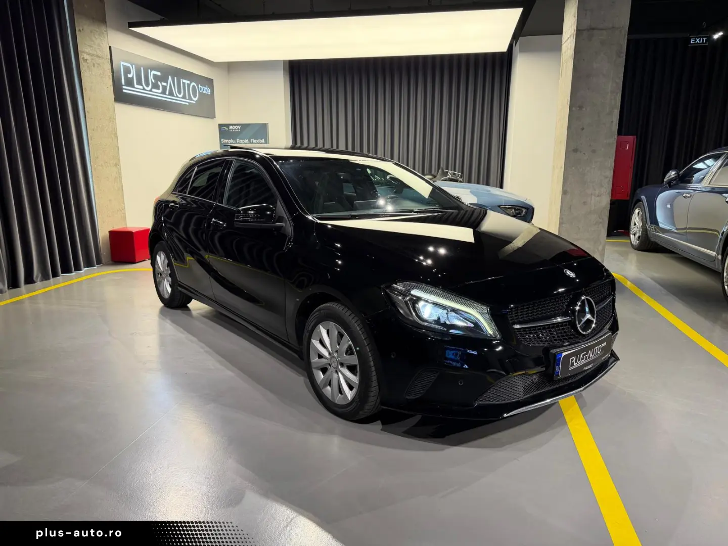 Mercedes-Benz A 200d LED ILS  Panoramic