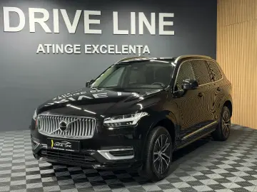 VOLVO XC90 T8 AWD Plug-in Hybrid Core