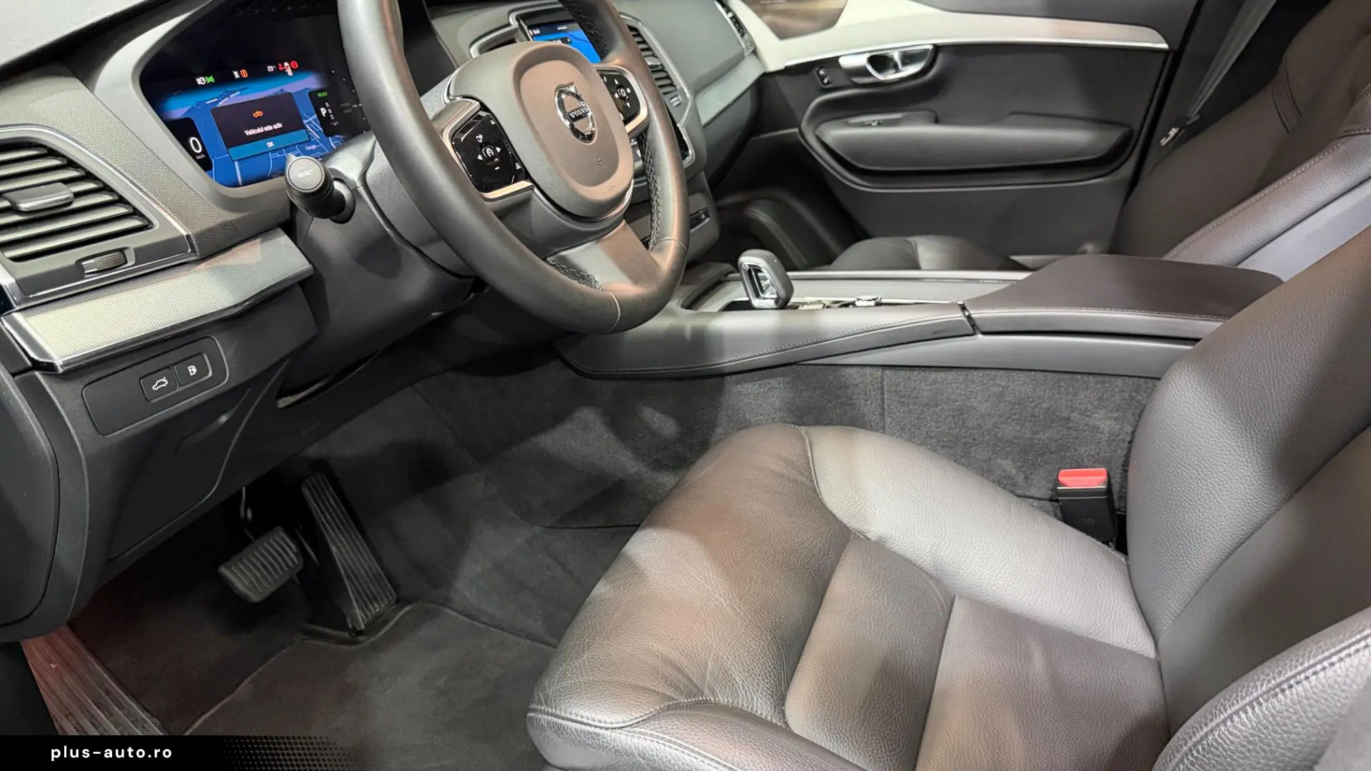 VOLVO XC90 T8 AWD Plug-in Hybrid Core