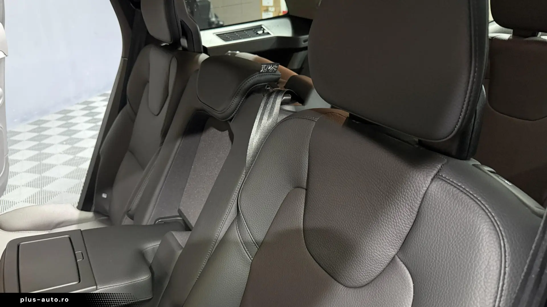 VOLVO XC90 T8 AWD Plug-in Hybrid Core
