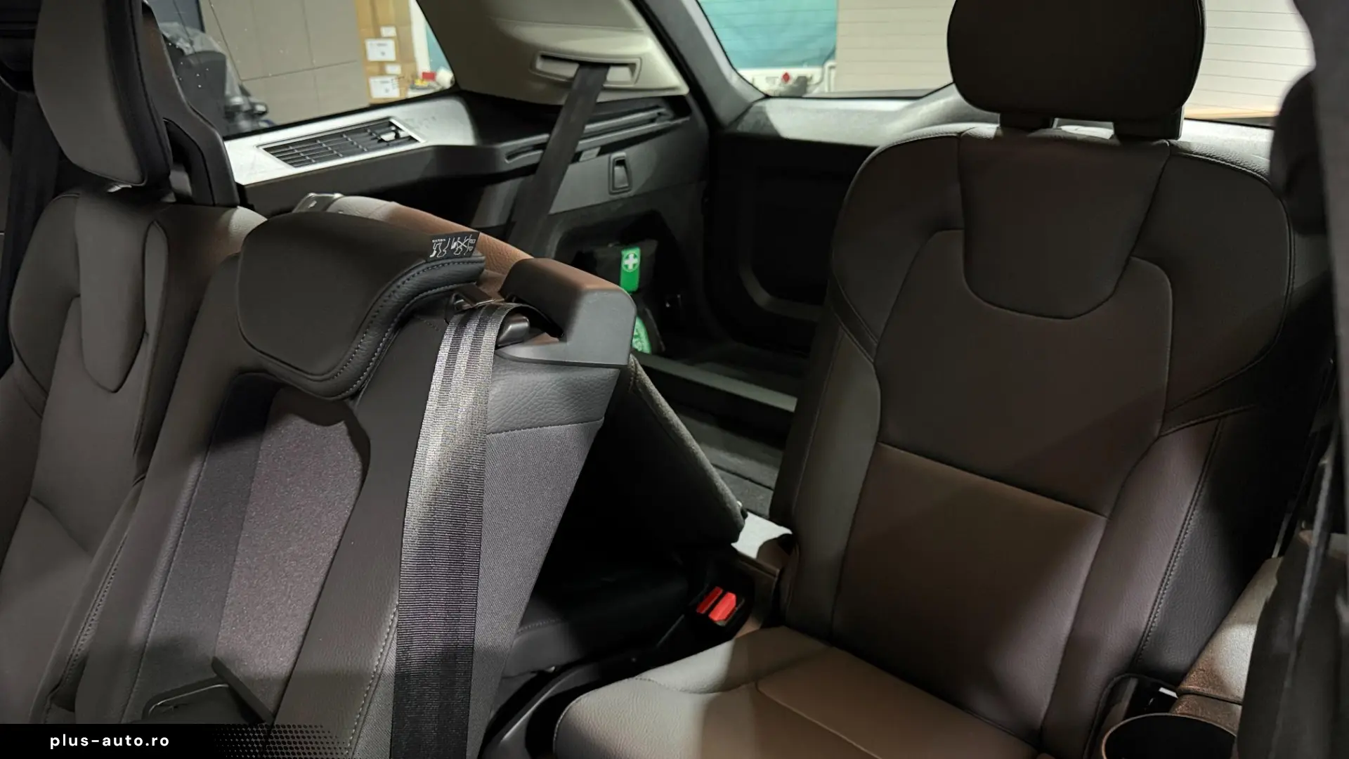 VOLVO XC90 T8 AWD Plug-in Hybrid Core