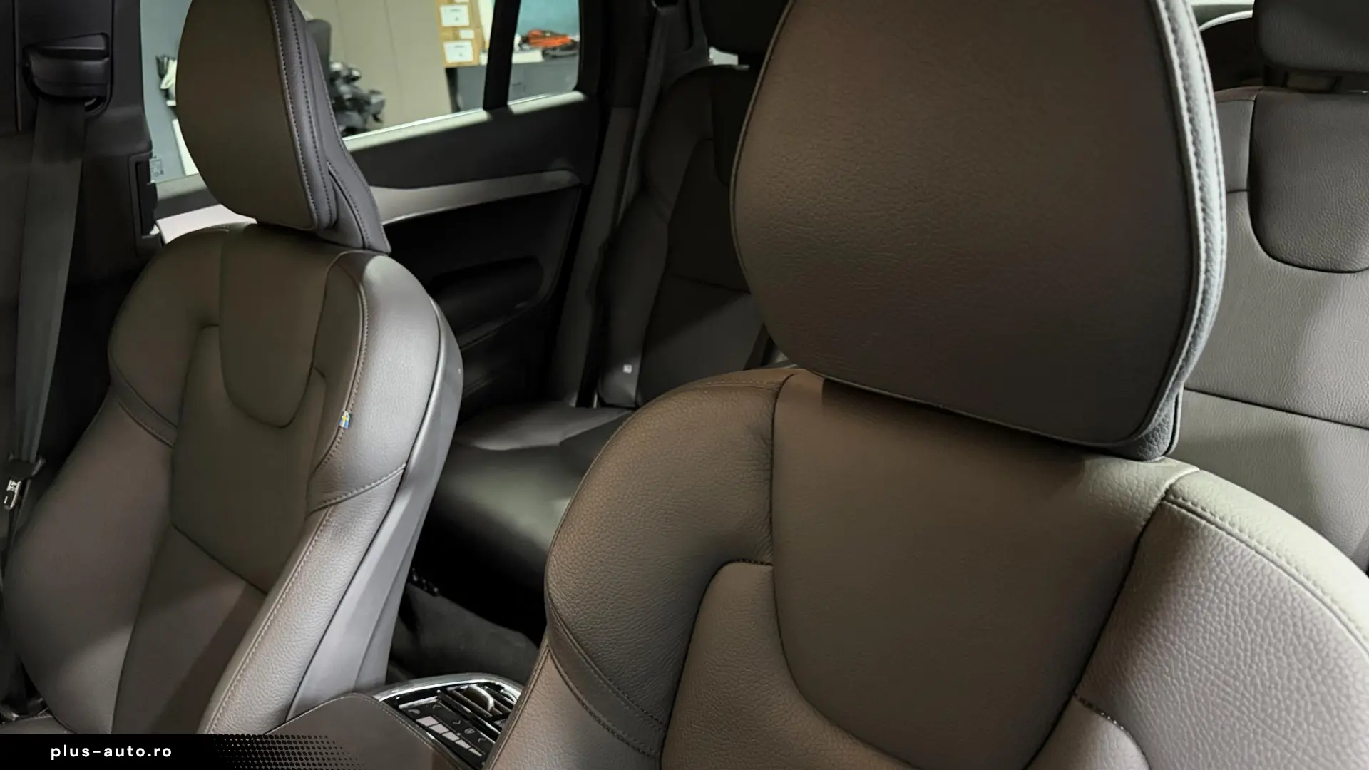 VOLVO XC90 T8 AWD Plug-in Hybrid Core