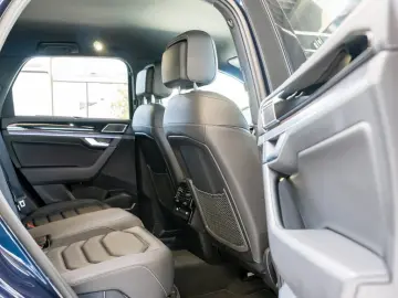 VW Touareg 3.0 TDI 4M R Line AHK STANDHZ. LUFTF. BT