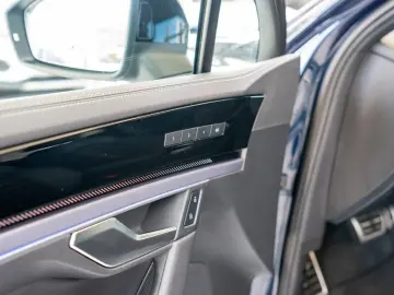 VW Touareg 3.0 TDI 4M R Line AHK STANDHZ. LUFTF. BT