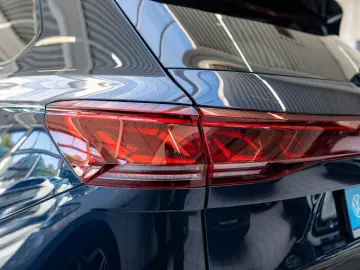 VW Touareg 3.0 TDI 4M R Line AHK STANDHZ. LUFTF. BT