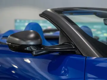 ASTON MARTIN Vanquish Volante UPE € 524.520 -