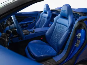 ASTON MARTIN Vanquish Volante UPE € 524.520 -