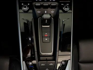 PORSCHE Cerrera 992.2 S  Sport-Chrono InnoDrive HD-Matri