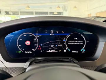 PORSCHE Cerrera 992.2 S  Sport-Chrono InnoDrive HD-Matri