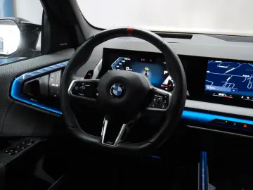 BMW X3 M50 xDrive HARMAN STANDHZ PANO 21