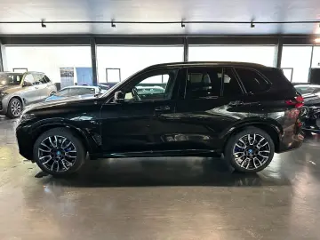 BMW X5 50e xDrive M Sport Sky Lounge AHK Merino 360