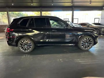 BMW X5 50e xDrive M Sport Sky Lounge AHK Merino 360