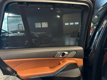 BMW X5 50e xDrive M Sport Sky Lounge AHK Merino 360
