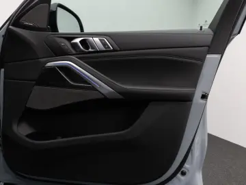 BMW X6 xD30d M Sport Pro Panorama 360 HUD H K 22Zoll