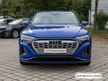 AUDI Q8 Sportback e-tron 55 qu. S line Pano Matrix Hu