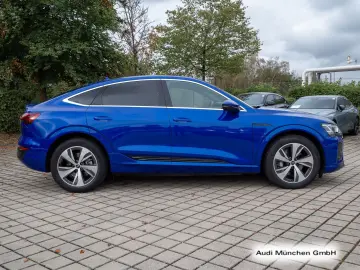 AUDI Q8 Sportback e-tron 55 qu. S line Pano Matrix Hu