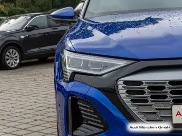 AUDI Q8 Sportback e-tron 55 qu. S line Pano Matrix Hu