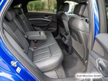 AUDI Q8 Sportback e-tron 55 qu. S line Pano Matrix Hu
