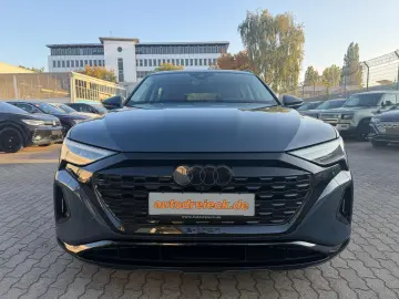 AUDI Q8 e-tron 55 ACC AHK HuD PANO DIGI-MATRIX 360