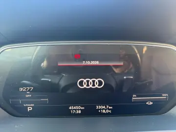AUDI Q8 e-tron 55 ACC AHK HuD PANO DIGI-MATRIX 360