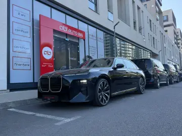 BMW Seria 7 740i