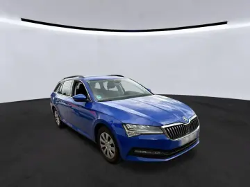 SKODA SUPERB Combi Ambition