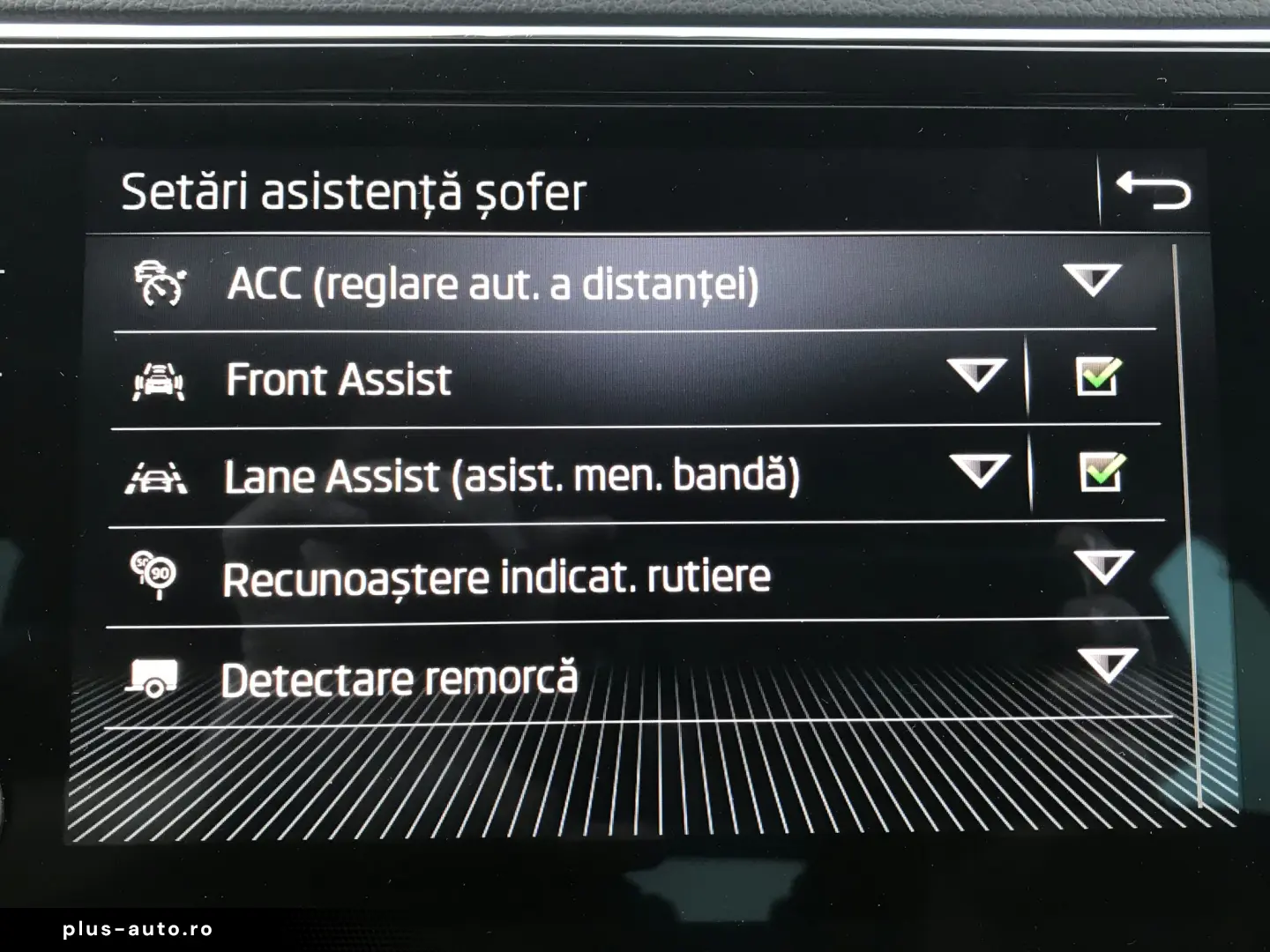 SKODA SUPERB Combi Ambition