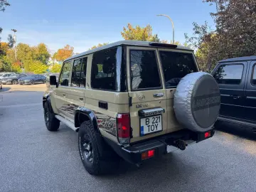 Toyota Land Cruiser „70th Anniversary”