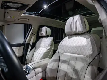 BMW X7 40D xDrive 6 Locuri