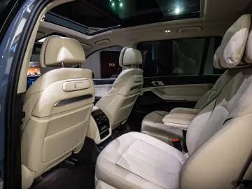 BMW X7 40D xDrive 6 Locuri