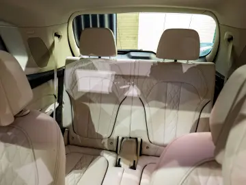 BMW X7 40D xDrive 6 Locuri