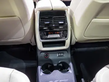 BMW X7 40D xDrive 6 Locuri