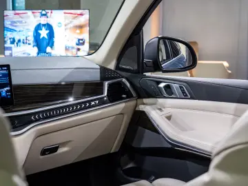 BMW X7 40D xDrive 6 Locuri