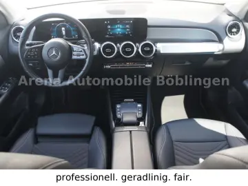 MERCEDES-BENZ GLB 200 d Automatik ALU SPUR TEILLEDER…