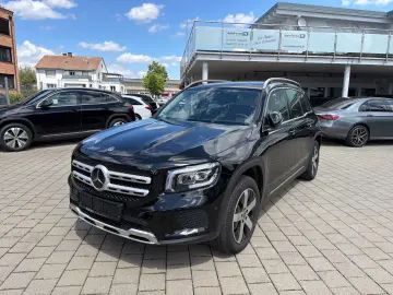 MERCEDES-BENZ GLB 200d MBUX Navi Rcam Distr 7.Sitz 8…